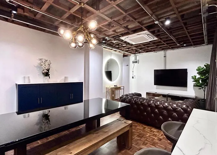 Brown Brick Thonglor - Blue Blueberry Apartment *